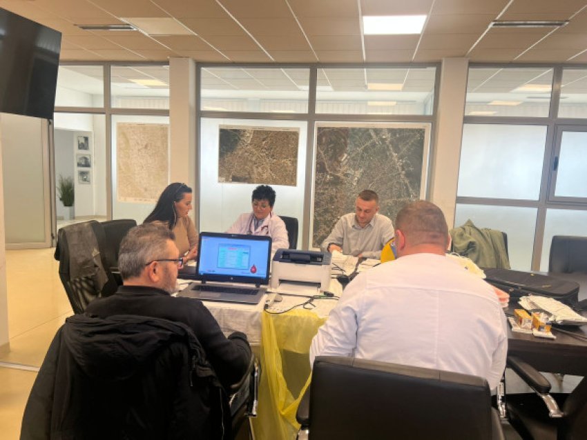 Policia rajonale e Ferizajt dhuron gjak 1 policia rajonale e ferizajt dhuron gjak 69440beecf570