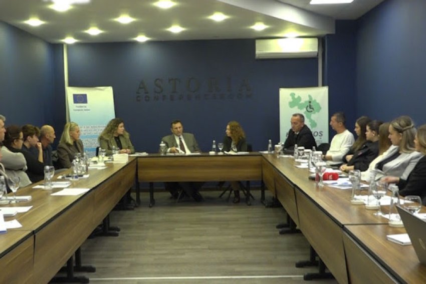 qindra gra te mbeshtetura prezantohet puna trevjecare e historia ime dinjiteti im 6930457069670