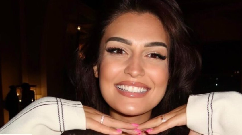 S’ka rëndësi fama! Vesa e “detyron” Mirlindin të lyejë shtëpinë 1 ska rendesi fama vesa e detyron mirlindin te lyeje shtepine 6937f75240dd2