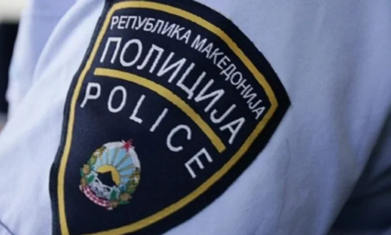 sulmoi policin e komunikacionit ndalohet nje person nga shkupi 694c1bb42d9e7