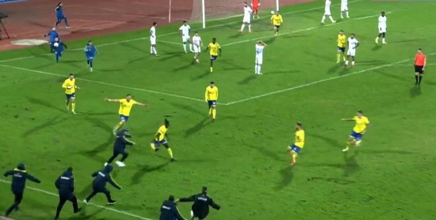 Sulmuesi portugez i bën “gjëmën” Vorës 3 sulmuesi portugez i ben gjemen vores 693da4b822846