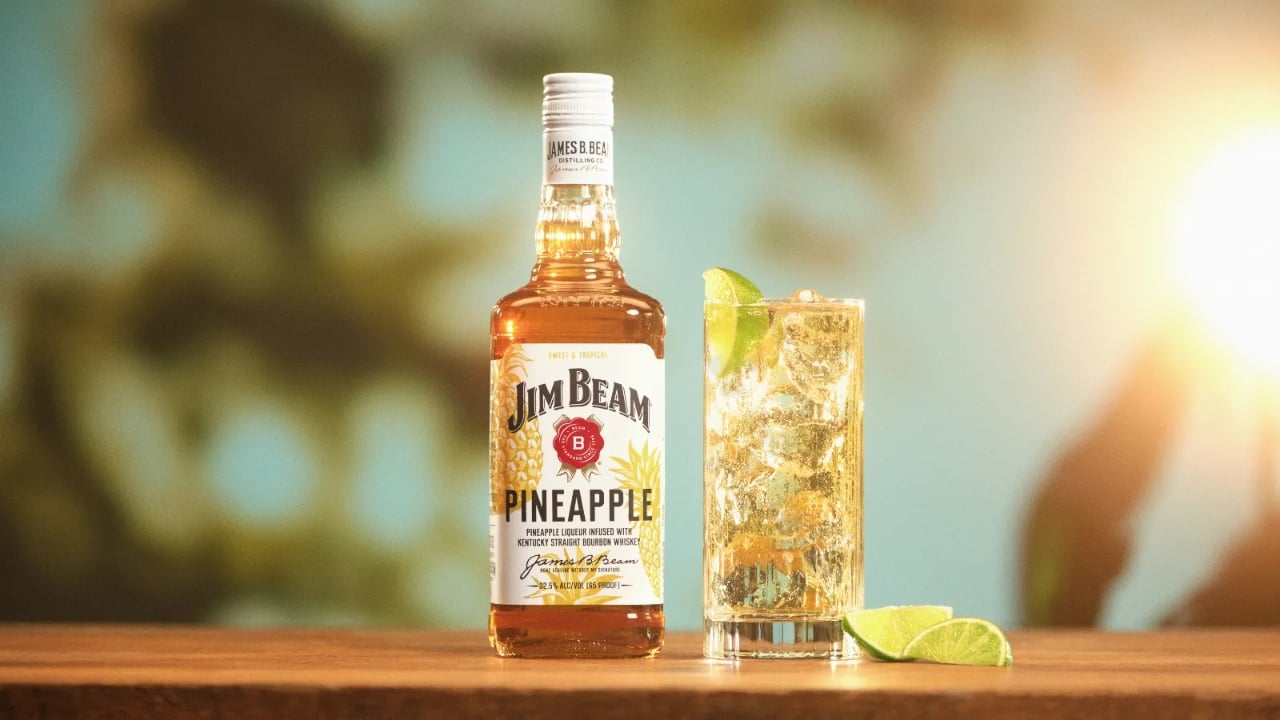 Tarifat e Trump godasin whiskey-n, ndalohet prodhimi i bourbon-it të famshëm Jim Beam 1 tarifat e trump godasin whiskey n ndalohet prodhimi i bourbon it te famshem jim beam 694930a75fd51