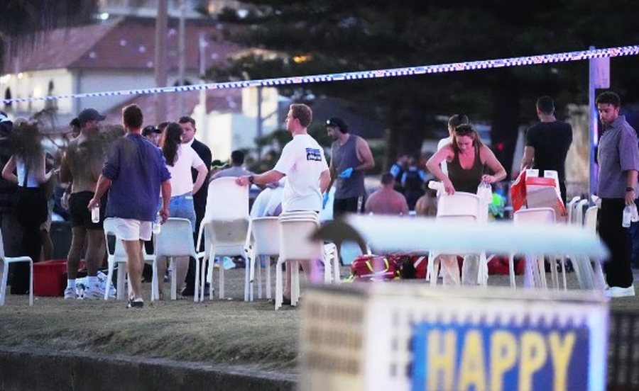 Të shtëna me armë zjarri në Sydney, 10 viktima dhe disa të plagosur 2 te shtena me arme zjarri ne sydney 10 viktima dhe disa te plagosur 693ec5213a677