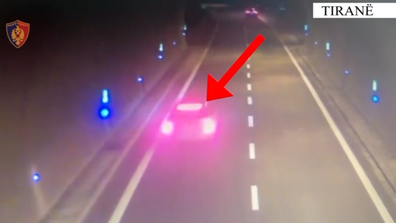 tentuan te ndihmonin 12 emigrante te paligjshem te kalonin kufirin vihen ne pranga dy persona ne kerkim dy te tjere 6947dd03ee688