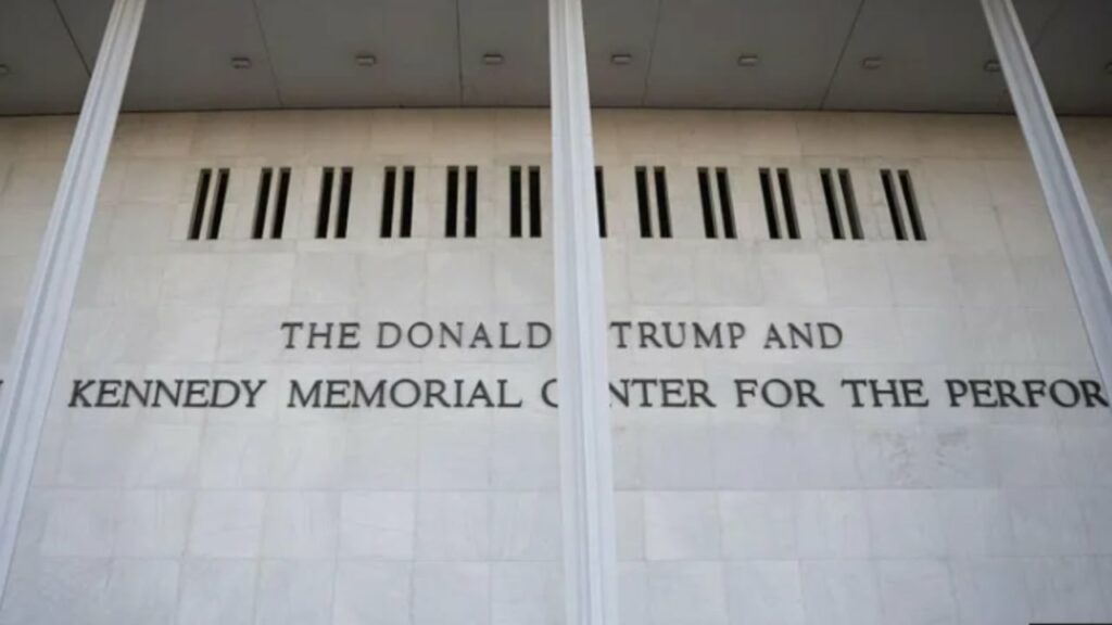 U vendos që Qendrës Kennedy t’i shtohej edhe emri i Trump, artistët anulojnë shfaqjet: Nuk mund të lejojmë që… 3 u vendos qe qendres kennedy ti shtohej edhe emri i trump artistet anulojne shfaqjet nuk mund te lejojme qe 69542d26b4101