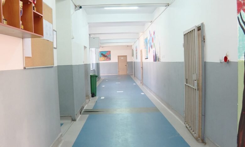 Vazhdojnë hetimet për rrahjen brutale në shkollën e Sarajit, kërkohet bashkëpunim më i madh për parandalimin e dhunës 1 vazhdojne hetimet per rrahjen brutale ne shkollen e sarajit kerkohet bashkepunim me i madh per parandalimin e dhunes 69403e33e5fc1