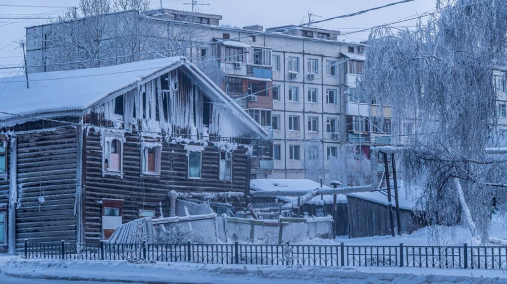 Video/ Edhe në -45 gradë Celsius, qyteti më i ftohtë në botë funksionon normalisht 3 video edhe ne 45 grade celsius qyteti me i ftohte ne bote funksionon normalisht 69409f0580966