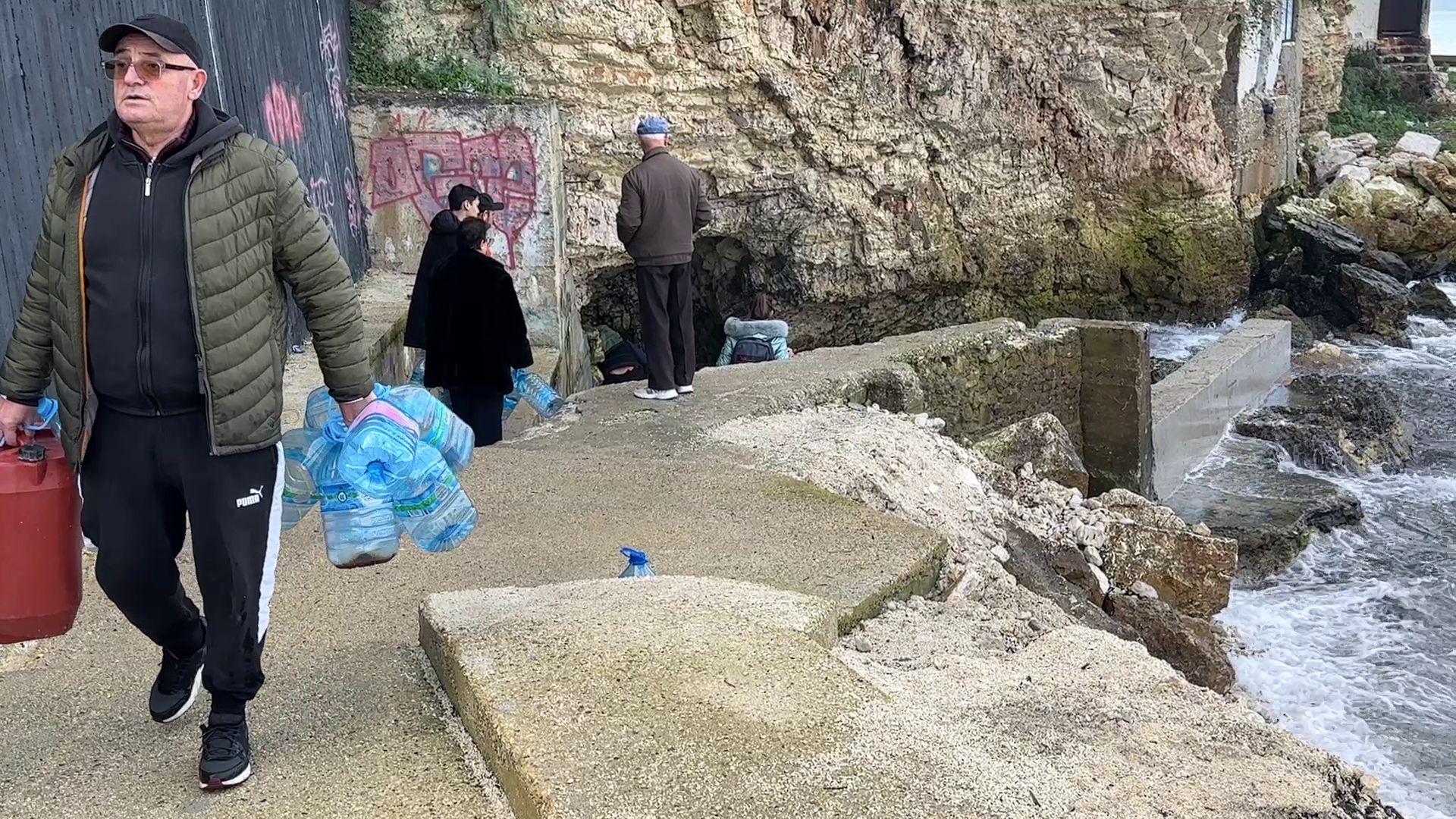 vlora pa uje prej 72 oresh 69511cb27b2b7