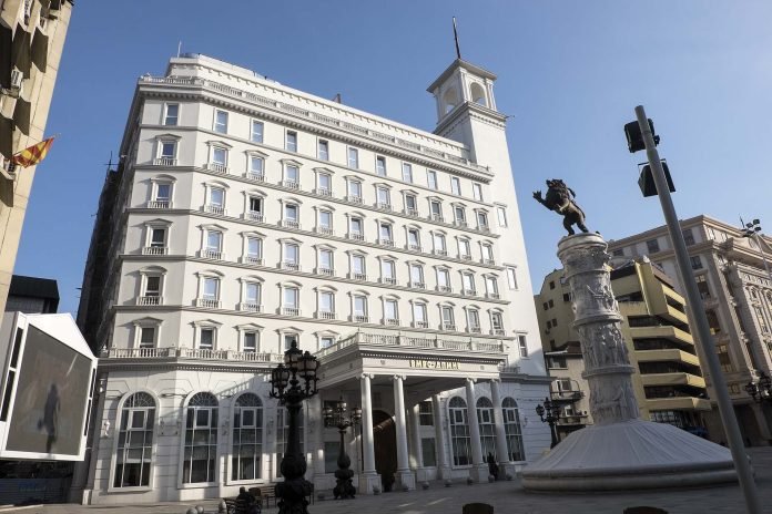 VMRO: Opinioni ka të drejtë të dijë se sa para investoi Filipçe në Dubai për vizën e artë 1 vmro opinioni ka te drejte te dije se sa para investoi filipce ne dubai per vizen e arte 69525ad41a3b2