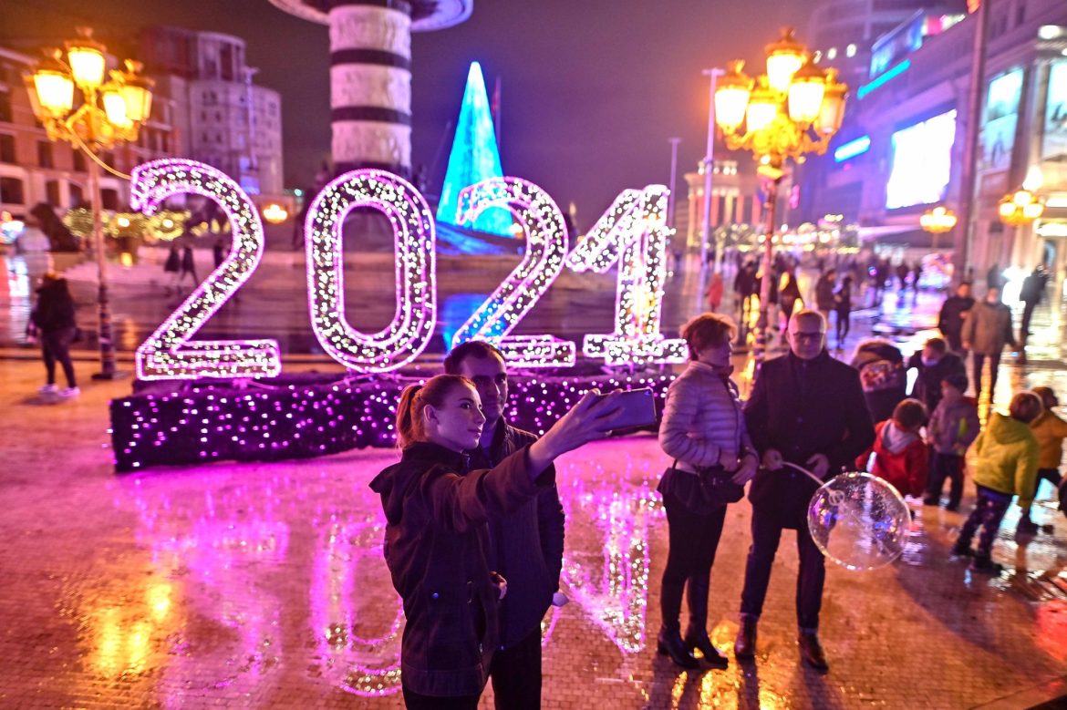 Zbukurimi i Kryeqytetit do të kushtojë 53 mijë euro 1 zbukurimi i kryeqytetit do te kushtoje 53 mije euro 693743144fd83