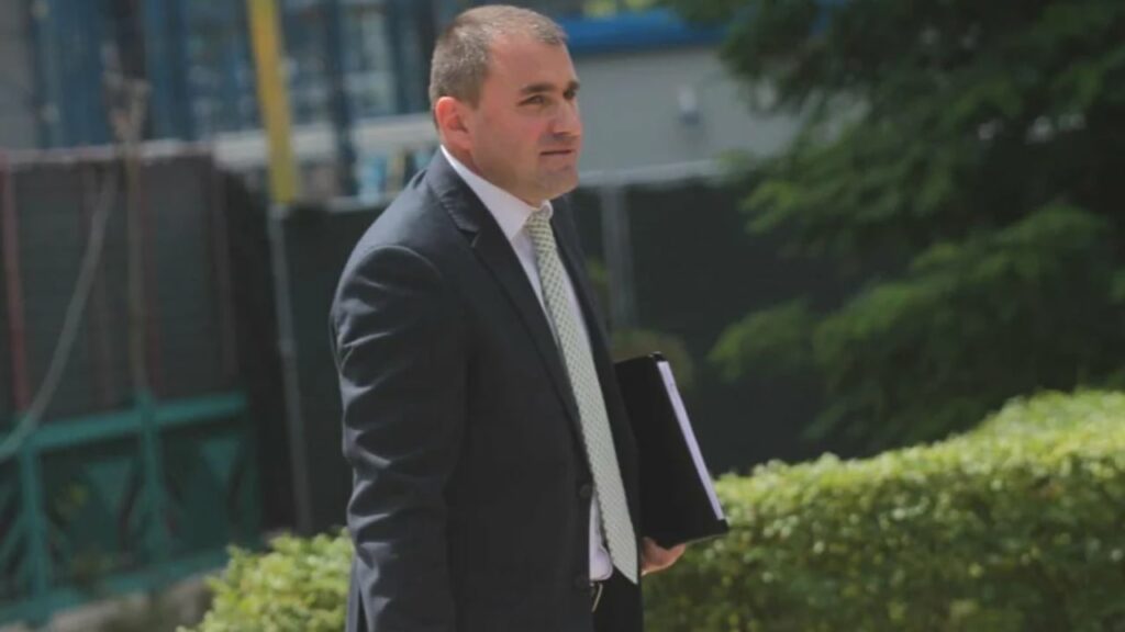 Zbulohet kush e shoqëron në Këshill prokurorin Dritan Prençi për çështjen Balluku 2 zbulohet kush e shoqeron ne keshill prokurorin dritan prenci per ceshtjen balluku 69449143a907d