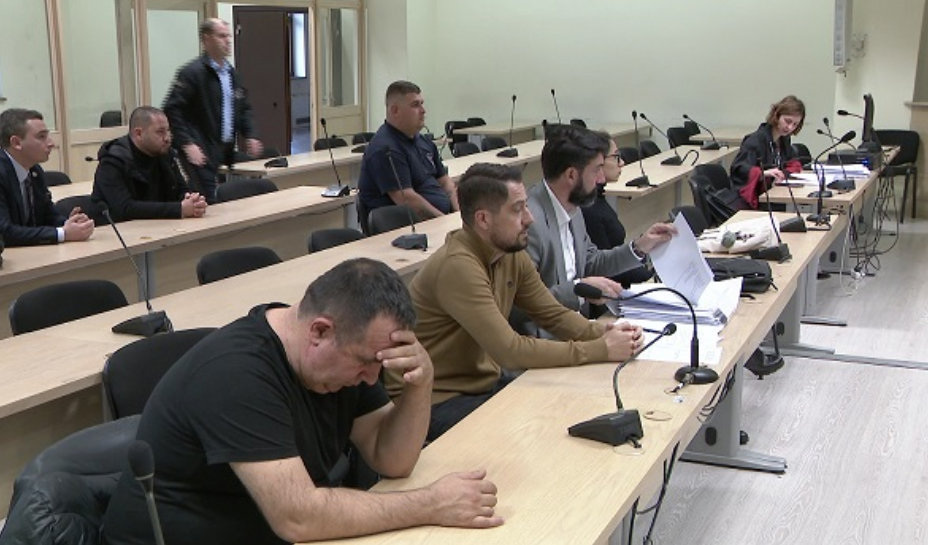 4 vjet burg per ish drejtorin e geriatrise 6971168a7ed01