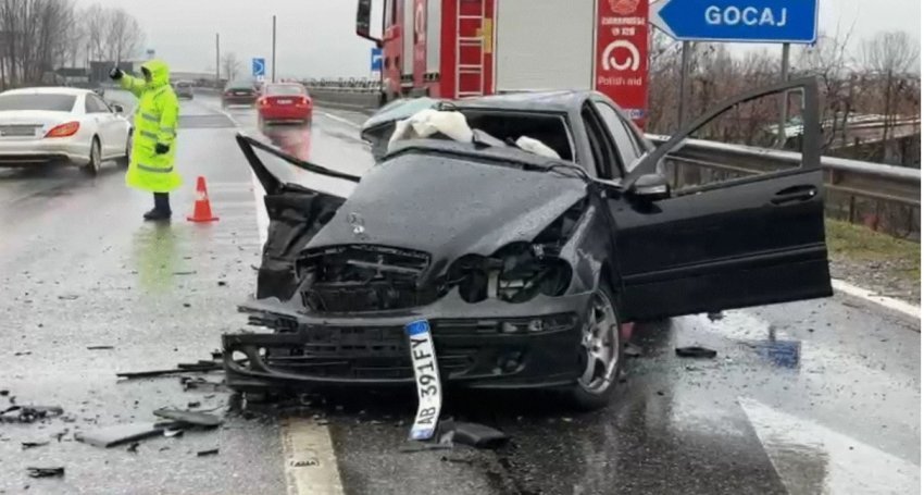 aksidenti tragjik ne lezhe policia humb jeten cifti i bashkeshorteve plagosen 3 te tjere 695791d4cfdc0