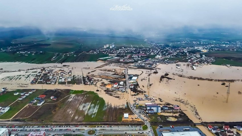 ame ja perditeson te dhenat disa rajone sot u perballen me vershime disa ishin te qeta 6962eb0ebfcd9