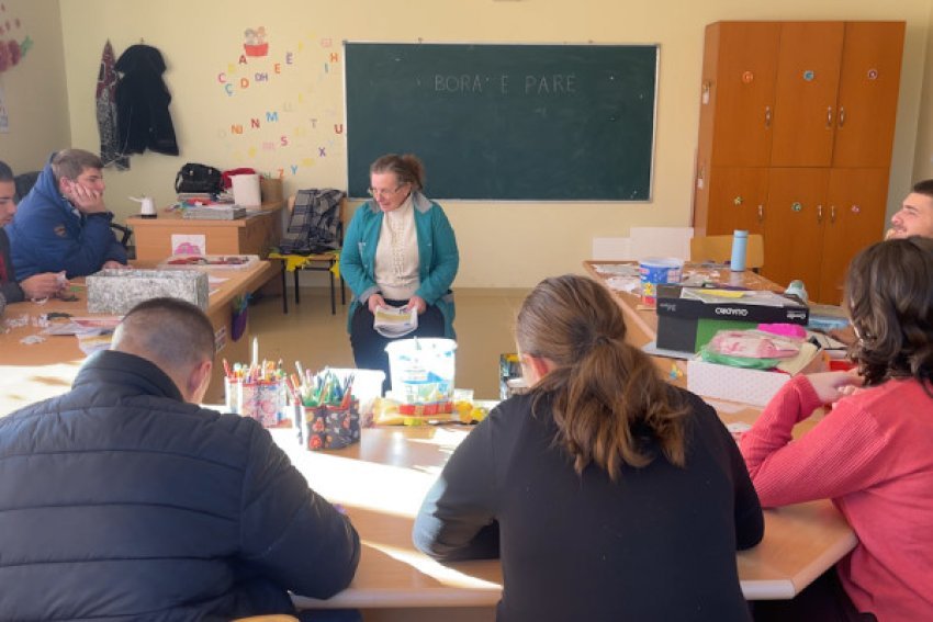 arsim e zanate per 57 nxenesme nevoja te vecanta ne qendren nena tereze ne mitrovice 696bb511b19f5