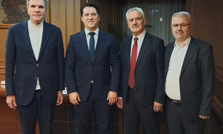 Bekim Sali priti në takim delegacionin e Organizatës Humanitare El Hilal 3 bekim sali priti ne takim delegacionin e organizates humanitare el hilal 695d1f268be42