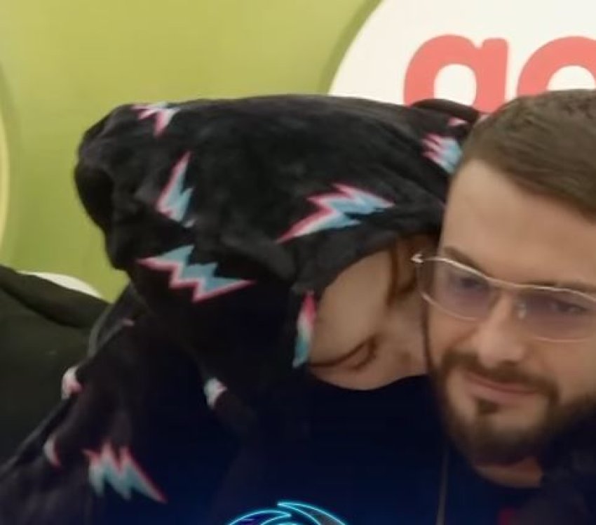 bia e puth ne qafe limin alba e urren kete 69650292b2af8