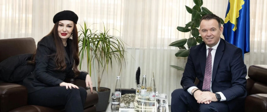 faton peci pret ne takim adelina ismailin me kontributin e saj unik ajo eshte bere pjese e historise se kosoves 696fff147dd03