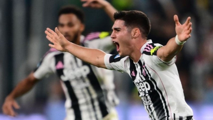 Goli ndaj Interit e bëri hero, zbulimi i trajnerit të shkarkuar nga Partizani kërkohet nga gjysma e Serisë A 3 goli ndaj interit e beri hero zbulimi i trajnerit te shkarkuar nga partizani kerkohet nga gjysma e serise a 6958e3b48a96c