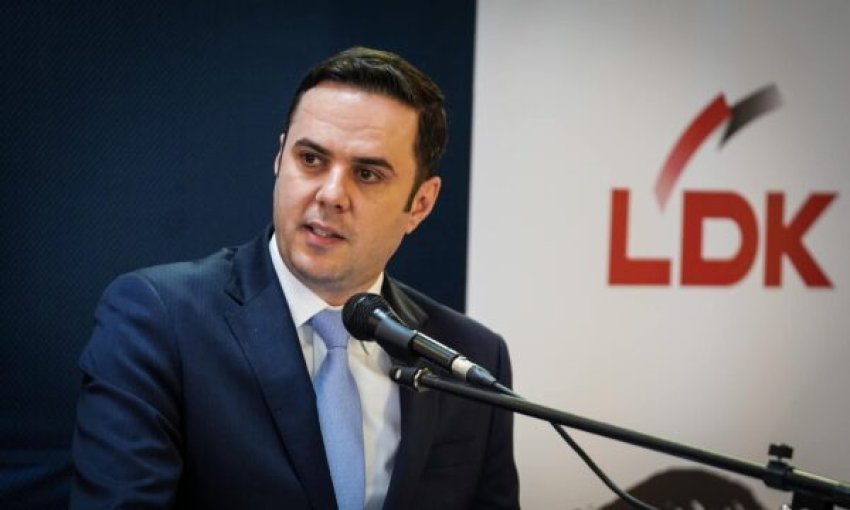 Hoxha “shkund” LDK-në: Sulmet ndaj Kurtit shkaktuan katastrofën e dyfishtë të votave! 1 hoxha shkund ldk ne sulmet ndaj kurtit shkaktuan katastrofen e dyfishte te votave 69695f7ecbabf