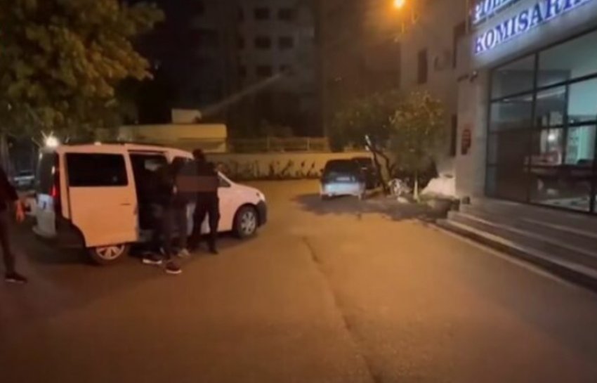 I kërkuar për tri vrasje në Maqedoninë e Veriut, kapet në Tiranë 4 i kerkuar per tri vrasje ne maqedonine e veriut kapet ne tirane 6978875b87cd2