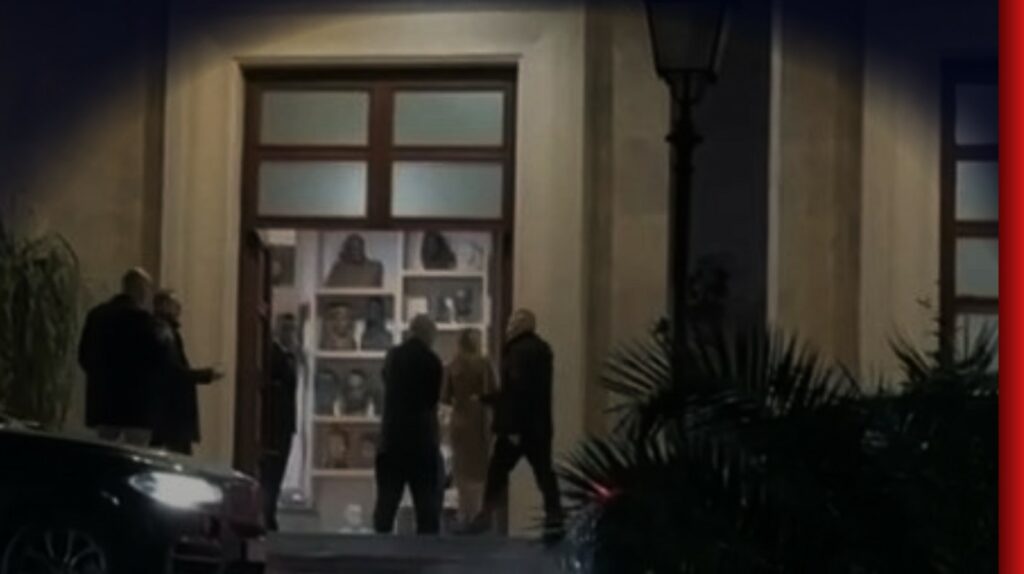 Ivanka Trump shkon në Kryeministri, pritet nga Edi Rama 3 ivanka trump shkon ne kryeministri pritet nga edi rama 69729ed225388