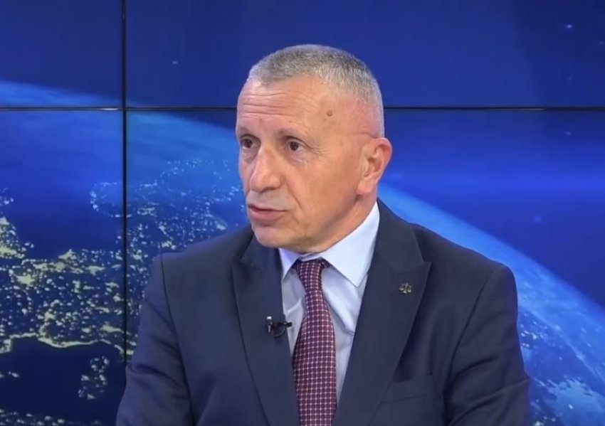 kamberi miratimi i rezolutes nga kongresi hap i rendesishem per shqiptaret 6979155f3415b