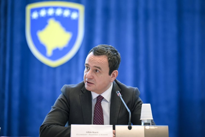 "Kurti vendosi standard të ri qeverisës, emëroi ministra profesionistësh edhe jashtë partisë" 3 kurti vendosi standard te ri qeverises emeroi ministra profesionistesh edhe jashte partise 697bb2cbc0fa0