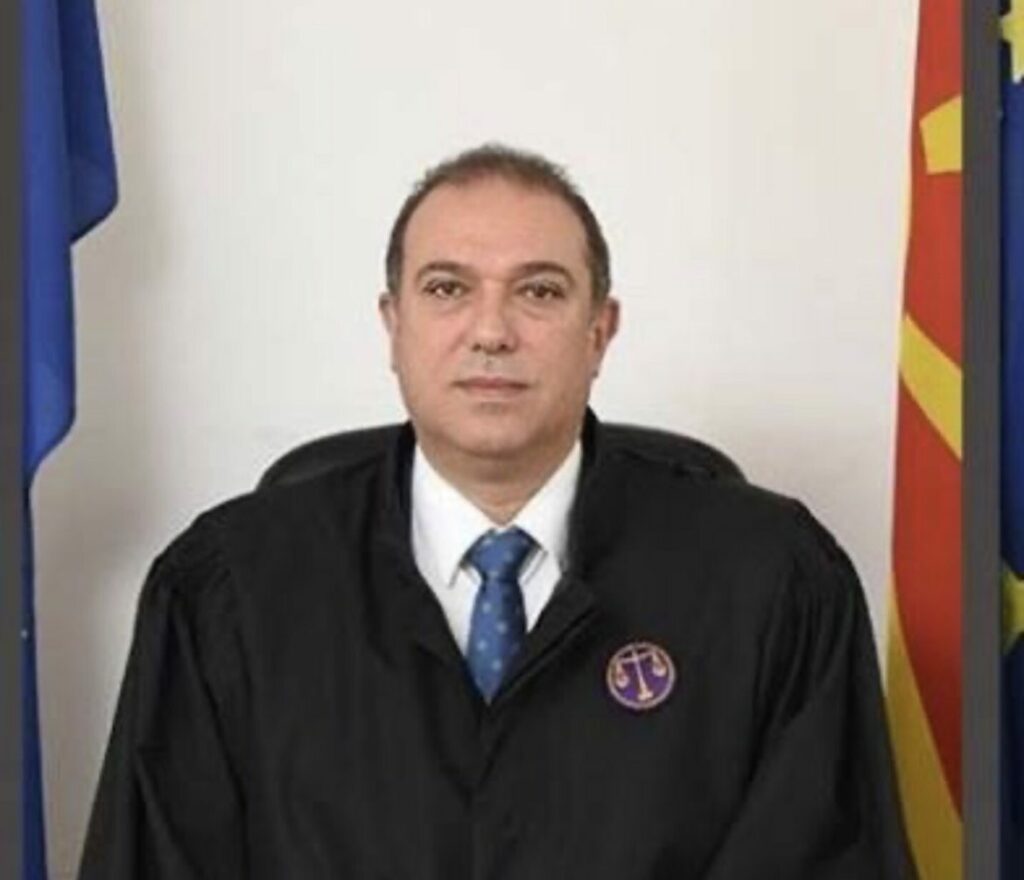 lajmi i fundit bastisje ne shtepine e gjykatesit gjoko ristov 696d0c796faac