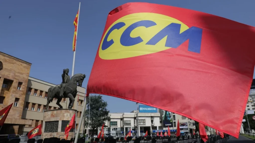 lsm paralajmeron proteste jo vetem pagat minimale por te gjitha pagat duhet te rriten 696a4d58b8b64