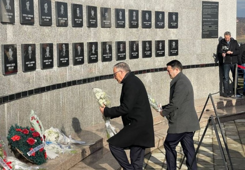 masakra e recakut hamza fale sakrificave dhe gjakut te deshmoreve ne gezojme lirine 6968b6c3eff81