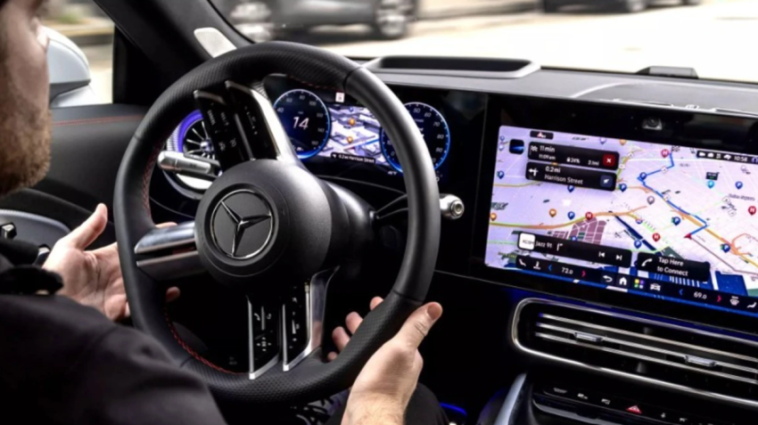 mercedes do tju lejoje te drejtoni pa duar ne qytetet amerikane por ekziston nje kusht 695e62ce43d91