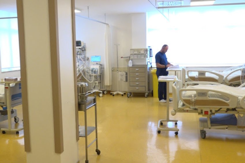 mungesa e anesteziologeve dhe infermiereve problem kronik ne mjekimin intensiv 695b8eae2f83b