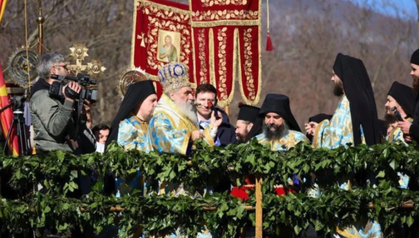 ndodh per here te pare ne nje shekull liturgjia dhe bekimi i ujit behen ne gjuhen shqipe ne maqedonine e veriut 69709fe526e7d