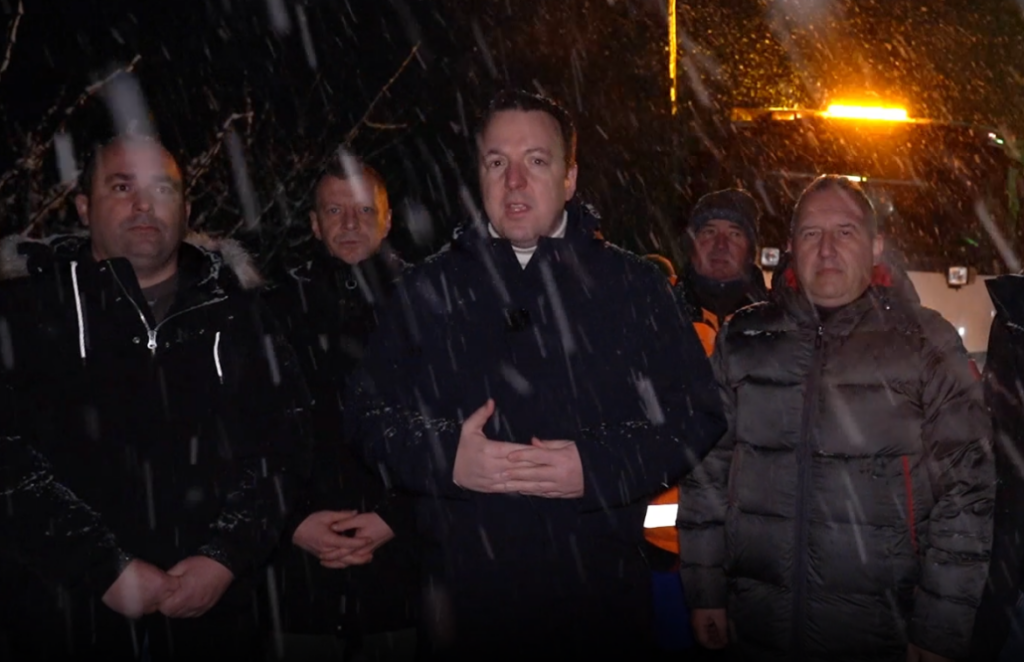 nikoloski te gjitha rruget ne nivel shteteror jane te kalueshme nuk ka bllokime 695ff99da34cf