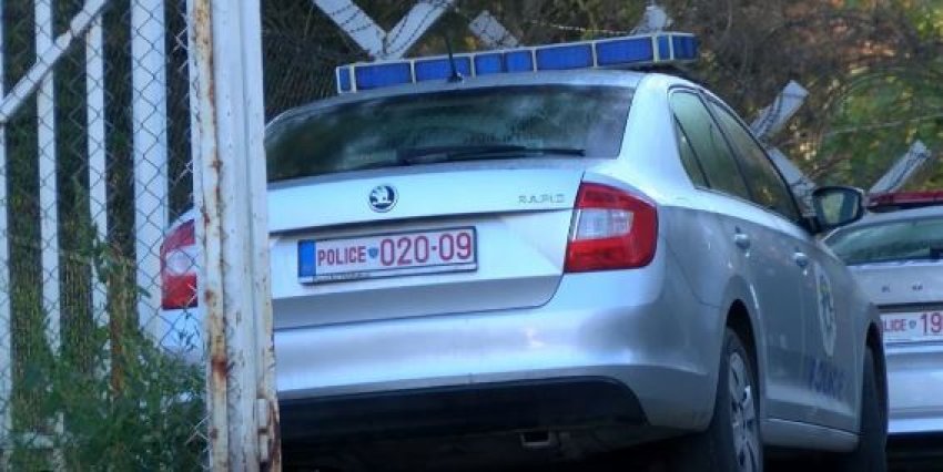 Një qytetar nga Shtimja gjen një portofol me para dhe e dorëzon në polici 3 nje qytetar nga shtimja gjen nje portofol me para dhe e dorezon ne polici 695b728fb1424