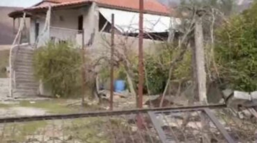 pasojat e shirave te dendur ne gjirokaster shembet banesa ne dhoksat familja ne qiell te hapur 6974aef603cc4