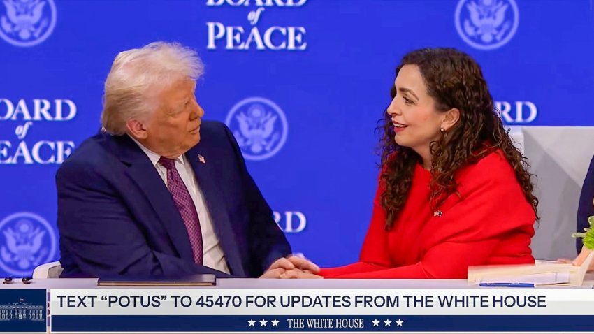 Presidentja Vjosa Osmani tregon bisedën me Trump dhe ndan detajet nga takimi në Davos 2 presidentja vjosa osmani tregon biseden me trump dhe ndan detajet nga takimi ne davos 69729a390d434