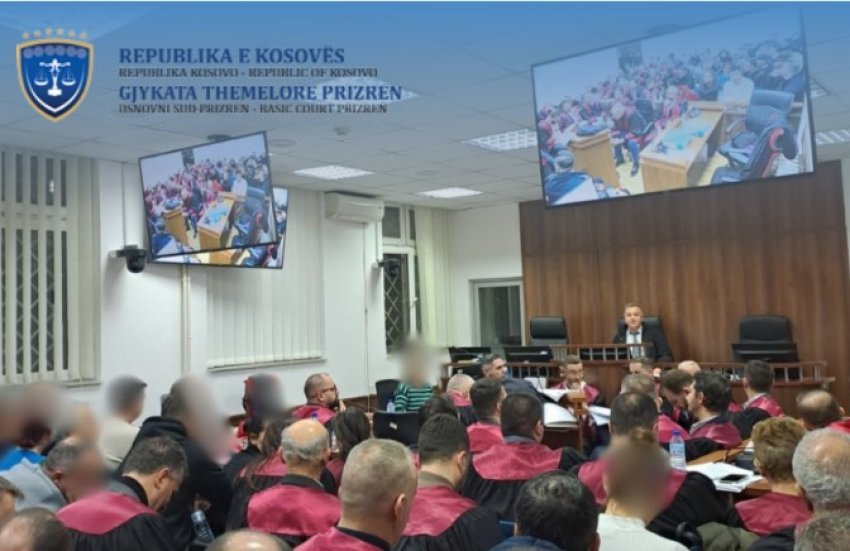 Pretendimet e avokatëve se 35 të ndaluarit po mbahen kundërligjshëm në paraburgim, përgjigjet gjykata: U bë konform ligjit 3 pretendimet e avokateve se 35 te ndaluarit po mbahen kunderligjshem ne paraburgim pergjigjet gjykata u be konform ligjit 69638cde0ec82