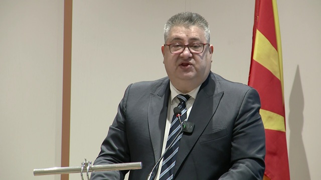 propozim ligji per pozita udheheqese konsiston ne profesionalizem jo partizim 6970de4b60d0a