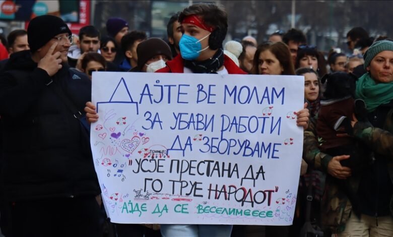 Qytetarët e Shkupit protestojnë në mbrojtje të shëndetit dhe mjedisit 1 qytetaret e shkupit protestojne ne mbrojtje te shendetit dhe mjedisit 697e44e680a36