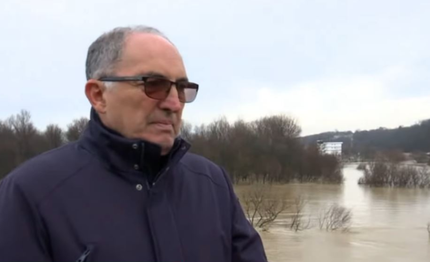 reshjet e dendura totaj po ballafaqohemi me nje situate emergjente 695e4dce6c2c8