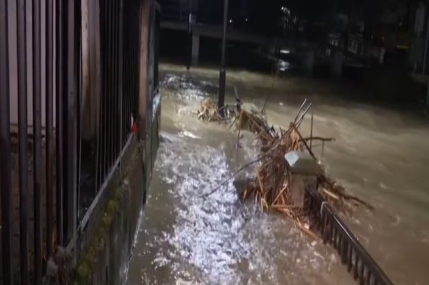 reshjet paralizojne furnizimin me uje ne mitrovice 695eda6f304ab