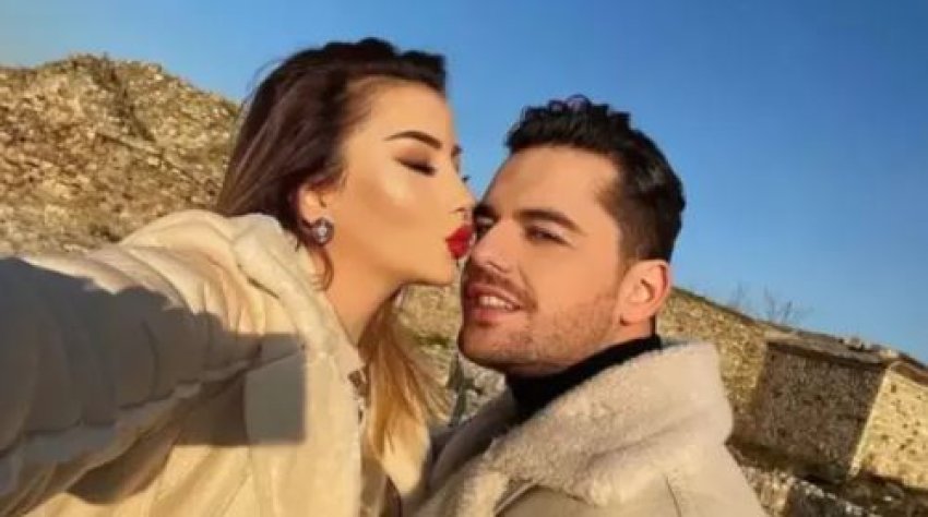 Selvija qan Shpatin, dashurinë e përjetshme 1 selvija qan shpatin dashurine e perjetshme 697874b5545f4