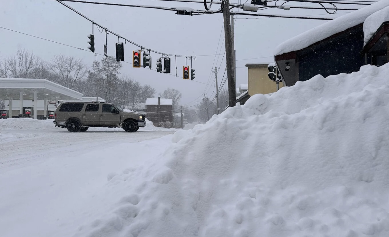SHBA/ Mbi 600 mijë familje pa energji elektrike,14,800 fluturime të anuluara 1 shba mbi 600 mije familje pa energji elektrike14800 fluturime te anuluara 6976240239b58
