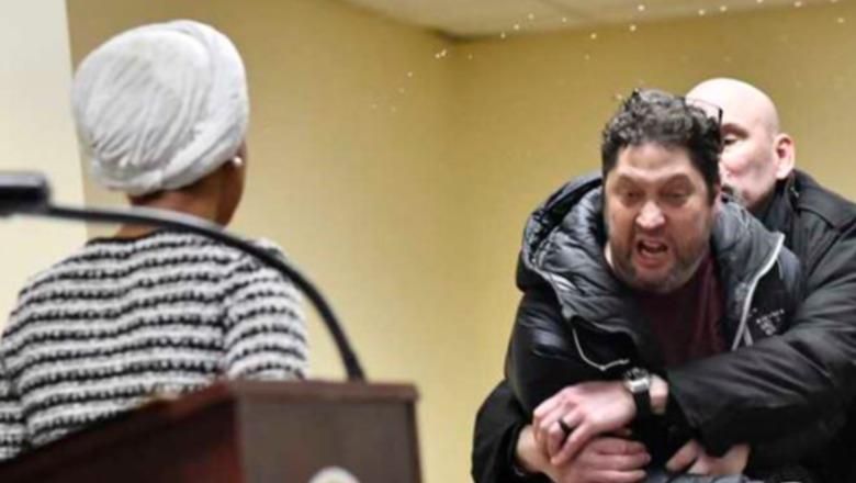 shba sulmohet kongresmenia demokrate ndalohet agresori ne minneapolis 6979e0455e894