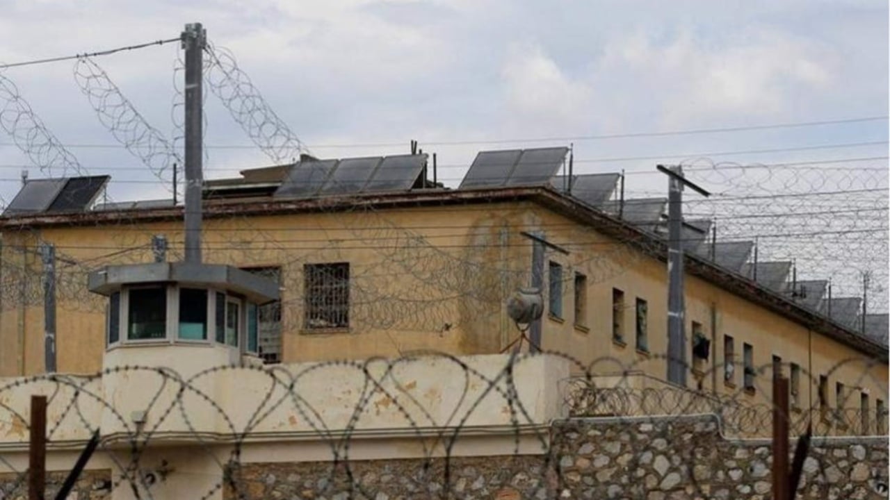 sherr ne burgun e koridhalos i denuari grek vret shqiptarin 696e50ca9d5b3