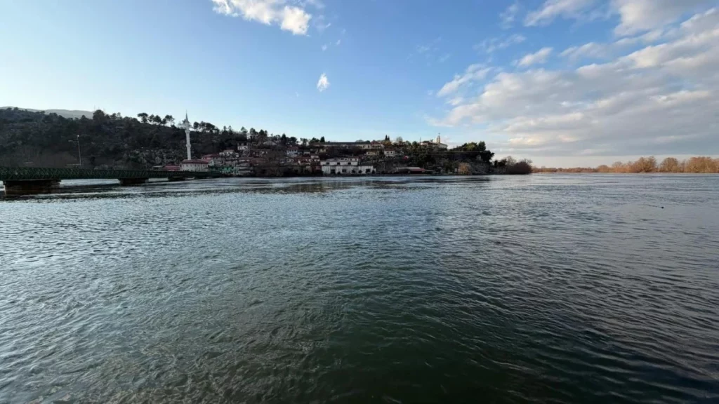 situata nga moti i keq ne qarkun e shkodres lumenjte nen kuotat kritike 6964c712bea50