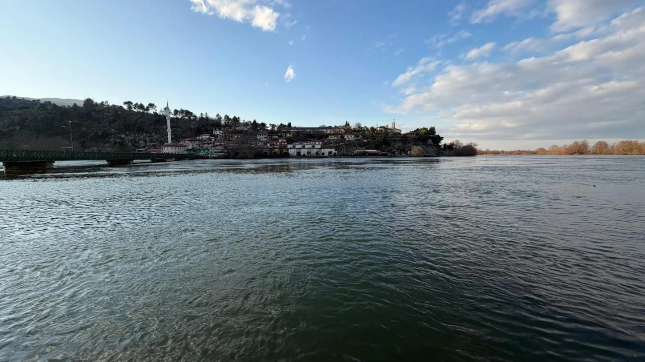 situata nga moti i keq ne qarkun e shkodres lumenjte nen kuotat kritike 6964c712bea50