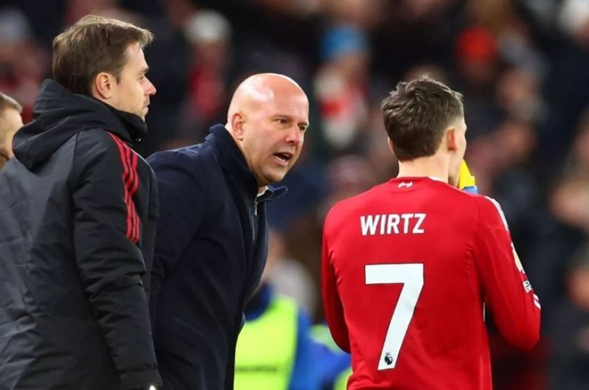 Slot zbulon shqetësimin për gjendjen fizike të Florian Wirtz